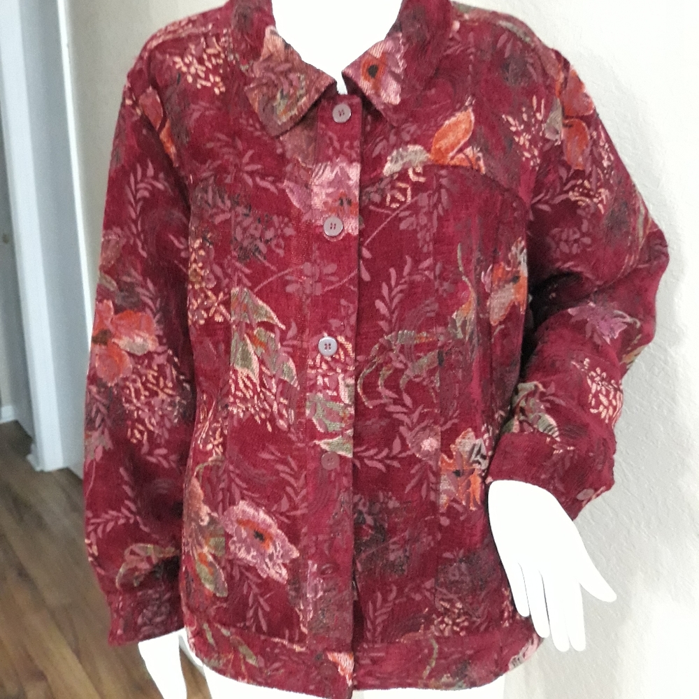 Analogy reversible tapestry jacket